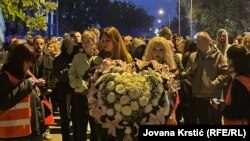 Komemorativna šetnja je krenula iz novosadskog kampusa, 1. oktobar 2025.