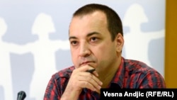 Popović: Mislim da je po prvi put, otkako je na vlasti, Vučić svestan da postoji ozbiljna šansa da izgubi izbore.