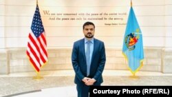 نجیب ننگیال افغان مقیم در واشنگتن و محصل پوهنتون دفاعی امریکا
