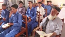 د پښین فیض الحق په ۵۶ کلنۍ کې له ۱۰م ټولګي فارغ شوی