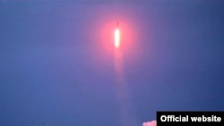 Запуск балістичної ракети «Синева» з акваторії Баренцевого моря, архівне фото, 2015 рік