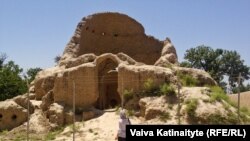 خانقاه بهاوالدین و زادگاه مولانا جلال‌الدین محمد بلخی در بلخ 