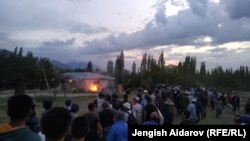 Сох анклавымен шекарадағы жанжал. Чечме, Қырғызстан, 31 мамыр 2020 жыл.