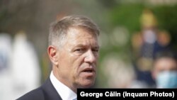 Poziția președintelui ar trebui să genereze măsuri concrete prin care cei care au plagiat să își piardă funcțiile. 