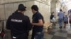 Проверки мигрантов в московском метро, архивное фото.