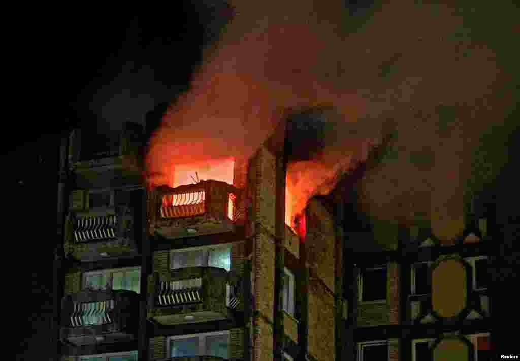 Vatra na posljednjim spratovima u Domu penzionera u Tuzli, 4, novembar 2025.