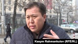 Азис Абакиров.