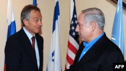 Израил -- Төртиликтин өкүлү Тони Блэр Израилдин премьер-министри Бинямин Нетаняху (оңдо) менен мындан бир нече күн мурда жолугушкан эле.