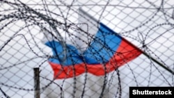 Presented by the European Commission earlier this week to the 27 EU member and seen by RFE/RL, the EU's latest sanctions proposal contains no hard-hitting economic measures against the Kremlin.