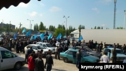 Әрмәни базарда чик буенда