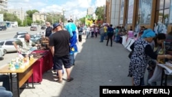 Благотворительная ярмарка на мини-Арбате в Темиртау.
