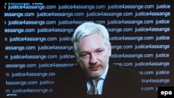 Julian Assange