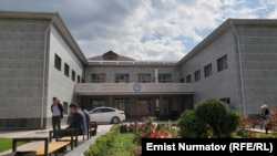 Бишкектин Биринчи май райондук соту.