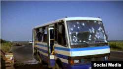 «Pravıy sektor» askerleri öldürilgen avtobus