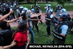 Vdekja e George Floyd nxiti protesta në mbarë SHBA-në kundër padrejtësive racore.