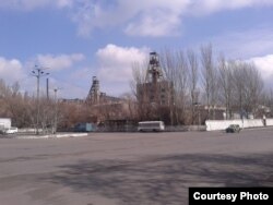 Непрацююча шахта у Сніжному. Фото автора