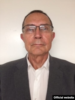 Денніс Кінг