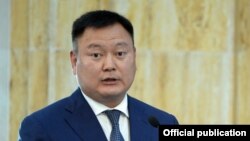 Дүйшөнбек Зилалиев