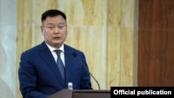 Дуйшенбек Зилалиев.