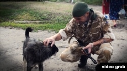 Кадр із фільму «Площа Україна»