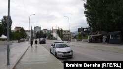 Ura kryesore mbi Ibër ku prej vitesh qëndrojnë karabinierët e KFOR-it, italian.