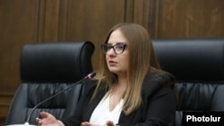 Քրիստինե Վարդանյանը, արխիվ