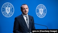 Alexandru Rogobete, ministul Sănătății, a criticat conferința de la Brașov.