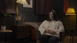 Povestea unei rusoaice cu iubit captiv în Ucraina care-i ajută pe prizonierii de război din ambele tabere să revină acasă