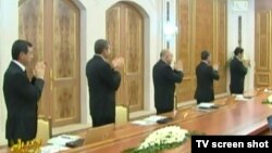 Члена правительства на заседании Кабинета Министров Туркменистана, Ашхабад (архивное фото)  