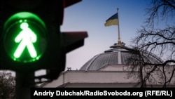 Тексти законопроєктів наразі не оприлюднені