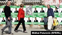 BiH uskoro ponovo pod predizbornim plakatima, ilustrativna fotografija