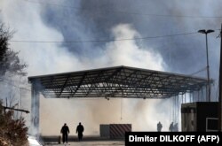 Djegja e pikës kufitare në Bërnjak më 19 shkurt 2008.