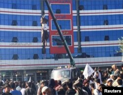 آویزان شدن یک جسد ازسوی طالبان در شهر هرات