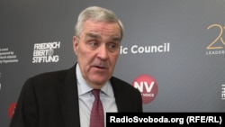 Дуглас Люте, постоянный представитель США при НАТО в 2013-2017 годах