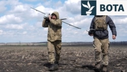 Si po lëshon Ukraina rrjeta për t’i rrëzuar dronët rusë nga qielli