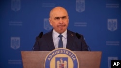 Președintele interimar al României, Ilie Bolojan, cere Parlamentului să reexamineze unele modificările aduse la Legea energiei electrice și a gazelor naturale.