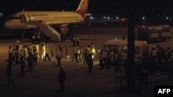 هند برای جلوگیری از گسترش ویروس کرونا پروازها میان هند و افغانستان را متوقف کرده است.