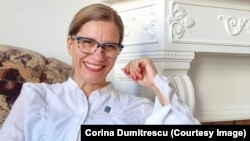 Agentul imobiliar Corina Dumitrescu se ocupă de zona ultracentrală a Bucureștiului. 60% din locuințele pe care le are în portofoliu spre vânzare sunt neocupate de mult timp.