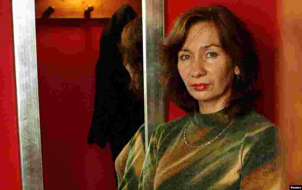 Natalya Estemirova poses at the Front Line Club in London on October 4, 2007.