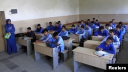 فضل: حکومت له ښوونکو سره کړې ژمنې نه دي عملي کړي.