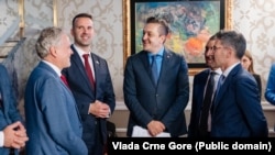 Šef Delegacije EU Johan Satler, premijer Milojko Spajić, ministar finansija Novica Vuković, i direktor EBRD-a za Zapadni Balkan, Mateo Kolanđel