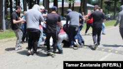 დაპირისპირება კორცხელში