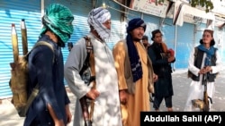 Кундуз шаарындагы талиб жоочулары. 9-август, 2021-жыл.