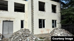 ერთ-ერთი საგანმანათლებლო დაწესებულება, რომლის რეაბილიტაციაც „ლაგი კაპიტალს“ უნდა ჩაეტარებინა.