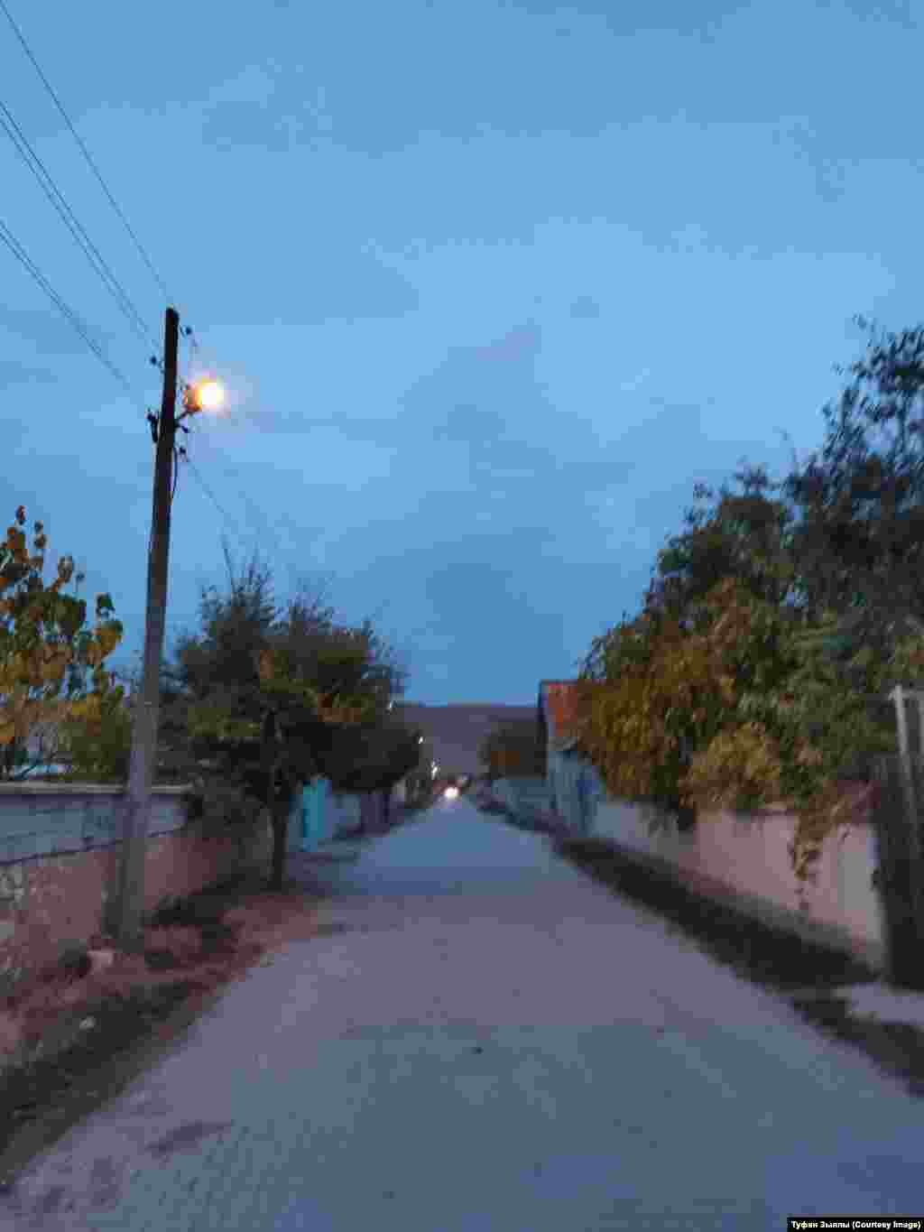 Бөгрүделик авылы күренеше. Туфан Зыялы фотосы.