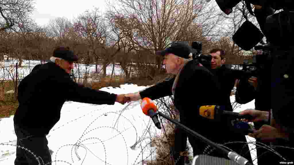 1 января 2017 года. Дата Ванишвили и американский сенатор Джон Маккейн.