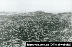 Снаряди після припинення вибухів на Звіринці, які почалися вранці 6 червня 1918 року