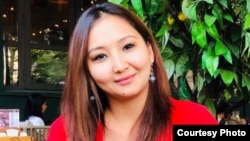 Гүлнура Төралиева.