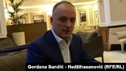 Draško Aćimović: Zamislite kakva bi to bila razlika kada na jednom billboardu vidite Milorada Dodika i Željku Cvijanović, a na drugom Jelenu Trivić i, recimo, Draška Stanivukovića. Mislim da bi to donijelo promjene.