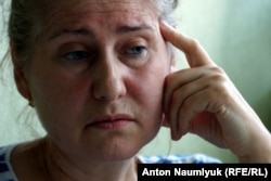 Мати Олександра Костенко Олена